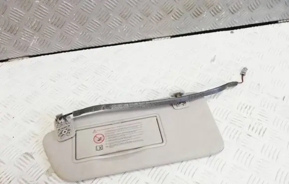 Peugeot 3008 I Sun visor