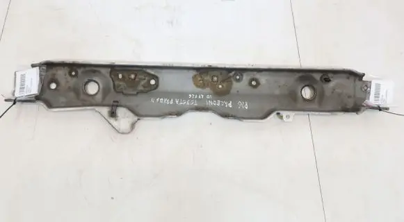 Toyota Prius (XW20) Front bumper support beam 