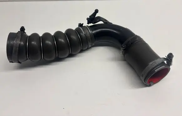 Ford Focus Turbo air intake inlet pipe/hose 