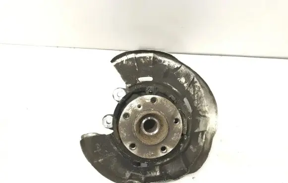 BMW 5 F10 F11 Rear wheel hub 6793770