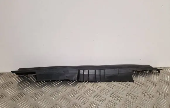 Ford Mondeo MK V Fender end trim DS73A02079A