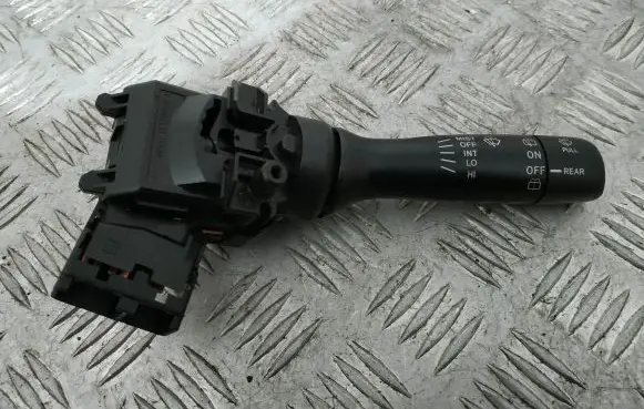 Toyota Yaris Wiper speed switch 0D03017F144