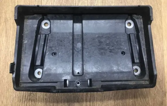 Mercedes-Benz C W205 Battery tray A2056200118