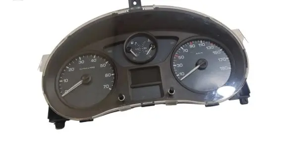 Citroen Berlingo Speedometer (instrument cluster) YG1MK398 5550013101
