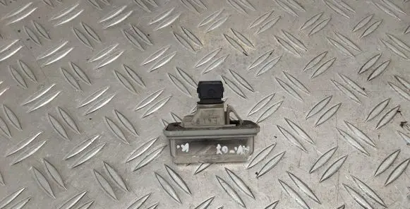 Toyota Avensis T250 Number plate light