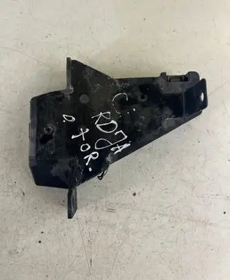 Jeep Cherokee Radiator mount bracket 68144540AB 68144540A
