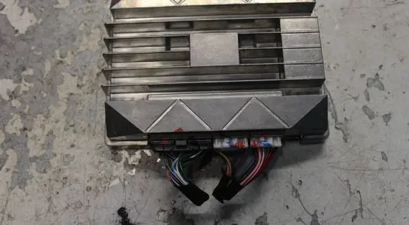 Renault Megane E-Tech Sound amplifier 280610879R