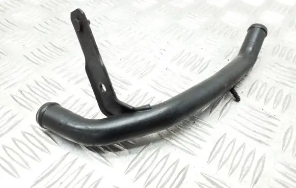 Audi A1 Engine coolant pipe/hose 03L122157R