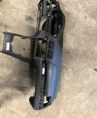 BMW 3 E46 Dashboard