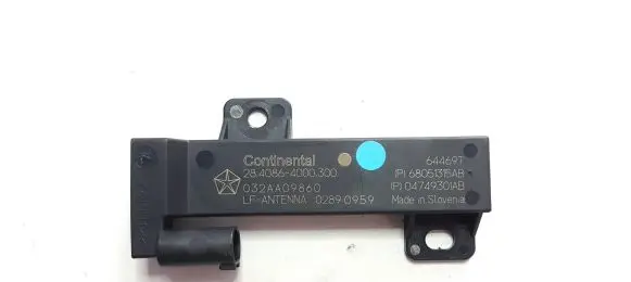 Alfa Romeo Giulia Keyless system antenna 68051315AB 04749301AB 032AA09860