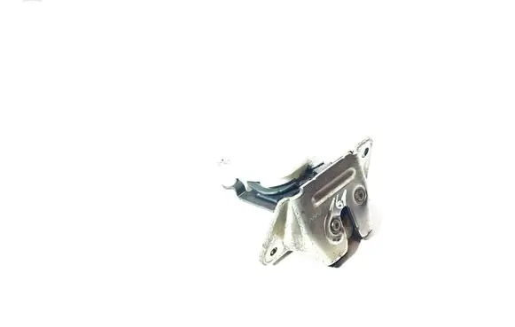 Mitsubishi ASX Loading door lock 