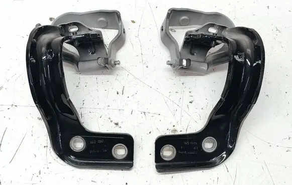 Audi Q5 SQ5 Tailgate/trunk/boot hinge 8R0827300A