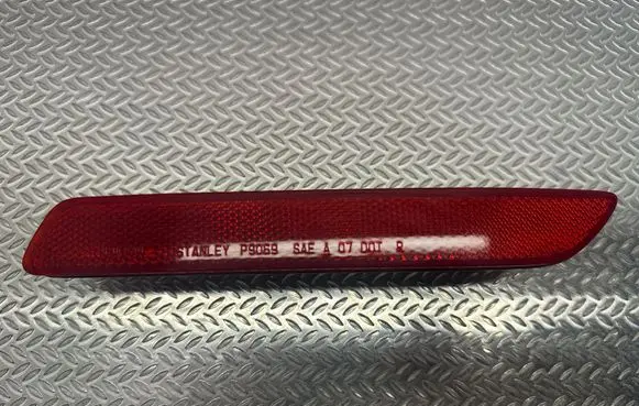 Honda CR-V Rear tail light reflector 33505SWAJ01
