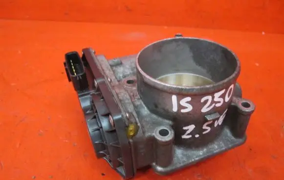 Lexus IS 220D-250-350 Throttle body valve 2203031020