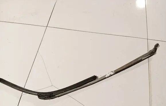Renault Laguna II Front wiper blade arm