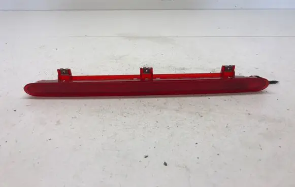 Volkswagen Touran I Third/center stoplight 1T0945097A