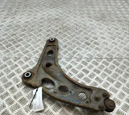 Opel Vivaro Front lower control arm/wishbone 93859695 93859695R