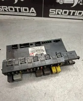 Mercedes-Benz E W211 Fuse module 2115453401