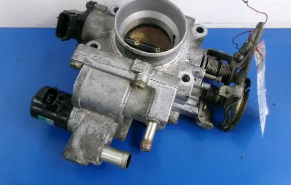 Mazda Xedos 6 Throttle body valve 195900-3622