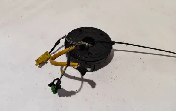 Mercedes-Benz C W203 Airbag slip ring squib (SRS ring) 0025421918