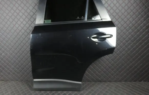 Mazda CX-5 Rear door