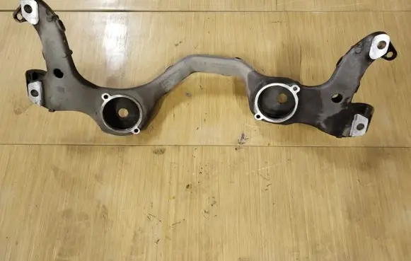 Porsche Cayenne (92A) Engine mounting bracket 94837530904 948375309