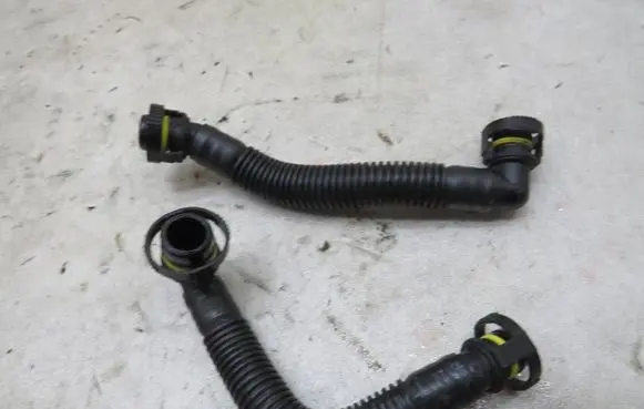 Ford Ecosport Breather valve GMAUTO4574097