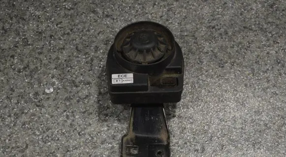 BMW X5 E53 Alarm system siren A000271