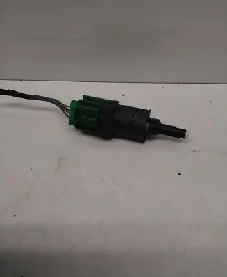 Peugeot 508 Brake pedal sensor switch 9805089880
