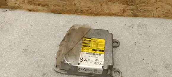 Toyota Avensis T250 Airbag control unit/module 8917005120
