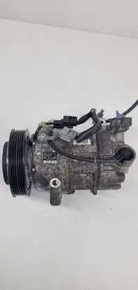 Renault Megane IV Air conditioning (A/C) compressor (pump) 926004EA0A