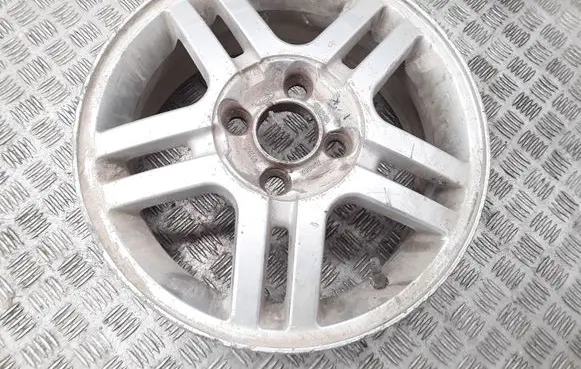 Ford Focus R15 alloy rim 98ABDA ET525