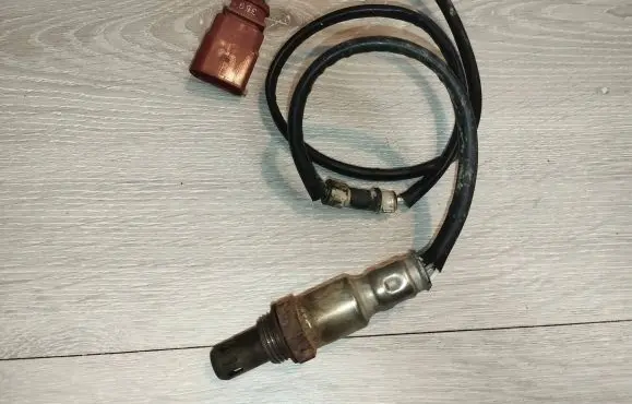Volkswagen Up Lambda probe sensor 04C906262 1141933