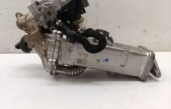 BMW 4 F36 Gran coupe EGR valve cooler 7822347 8513132