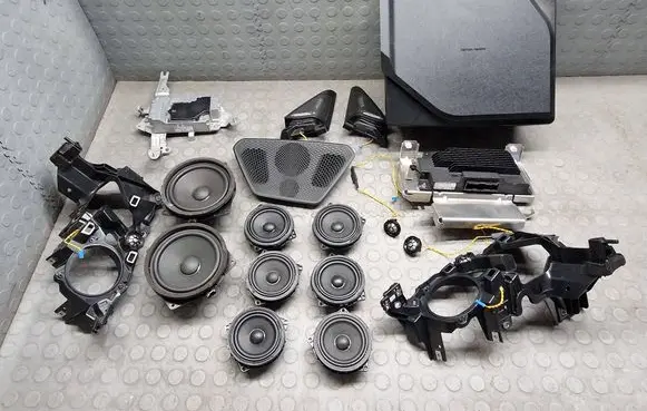 BMW i4 Audio system kit 5A83C47 5A9BF91 2622468