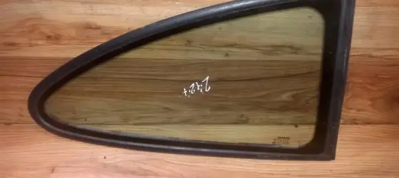 Renault Megane I Rear side window