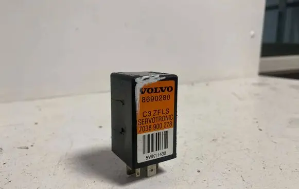 Volvo V70 Other relay 8690280 5WK11430 7038900278