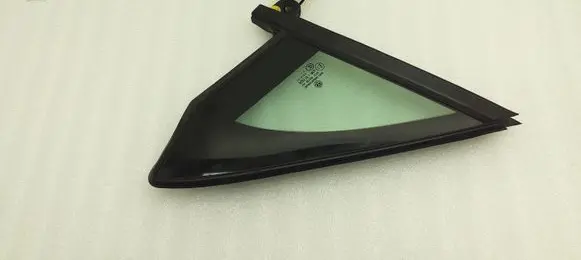 Volkswagen PASSAT B8 Rear vent window glass 3G0845114 43R011026
