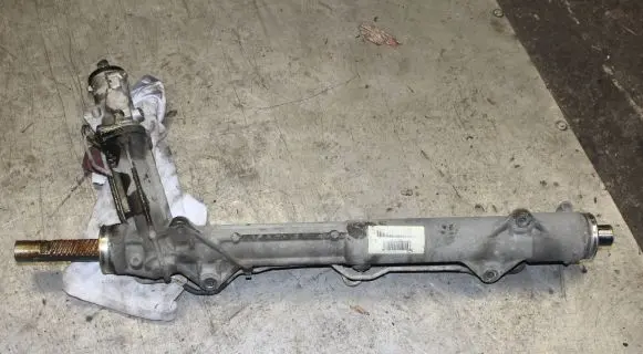 BMW X6 E71 Steering rack 7882135 6771416
