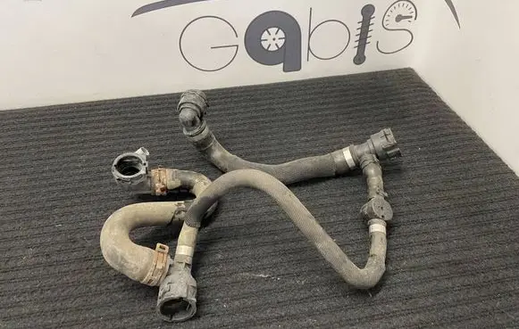 Mercedes-Benz E W213 Engine coolant pipe/hose A2535011300