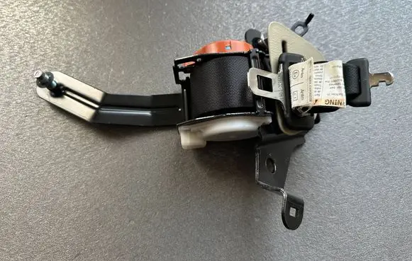 Nissan Patrol Y61 Roof seat belt 88854VD300