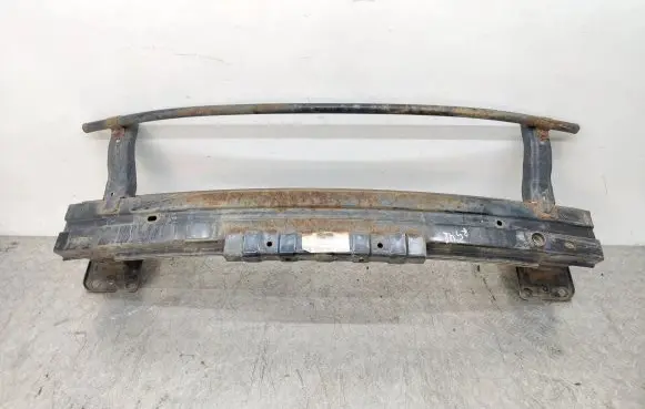 Hyundai i40 Front bumper cross member