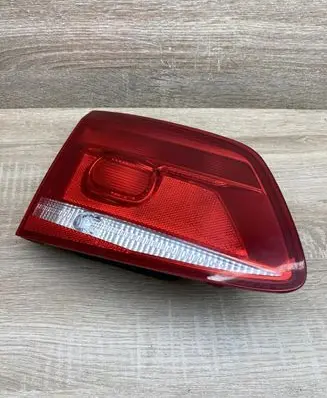 Volkswagen PASSAT B7 Rear/tail lights 3AF945093J A046318