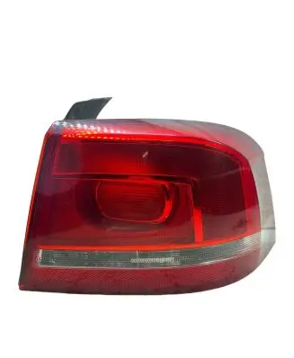 Volkswagen PASSAT B7 Rear/tail lights 3AE945096F 90004874