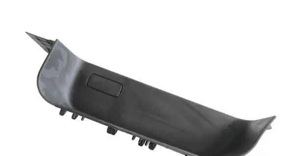 Renault Trafic III (X82) Front sill trim cover 769518239R