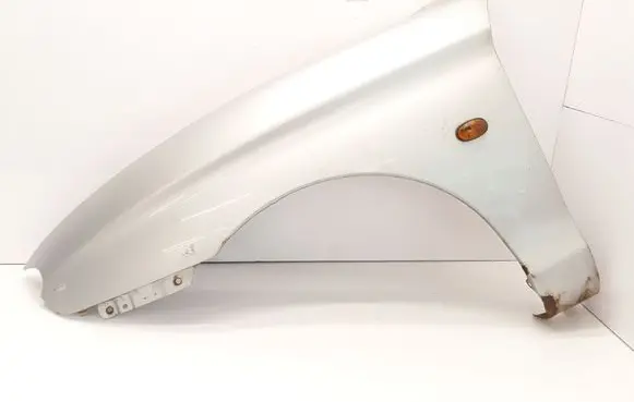 Hyundai Coupe Fender