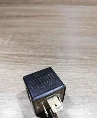 Audi 80 90 S2 B4 Other relay 443951253S 217