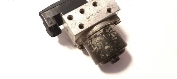 Toyota Land Cruiser (HDJ90) ABS Pump 4451060030 211704090515