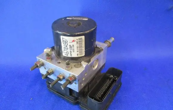 Mitsubishi ASX ABS Pump 4670A587 EC03C08 06210218014