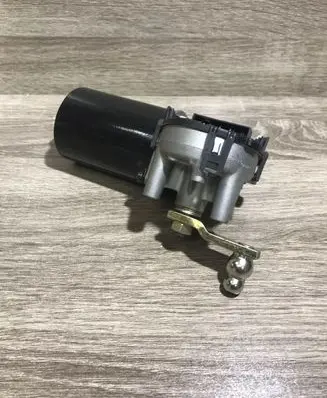 Audi A6 S6 C5 4B Wiper motor 4B1955113 0390241140